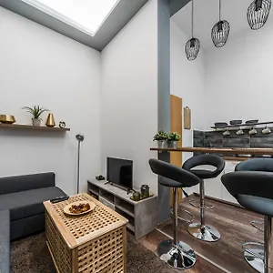 https://anker-palace-apartment.inbudapesthotels.com