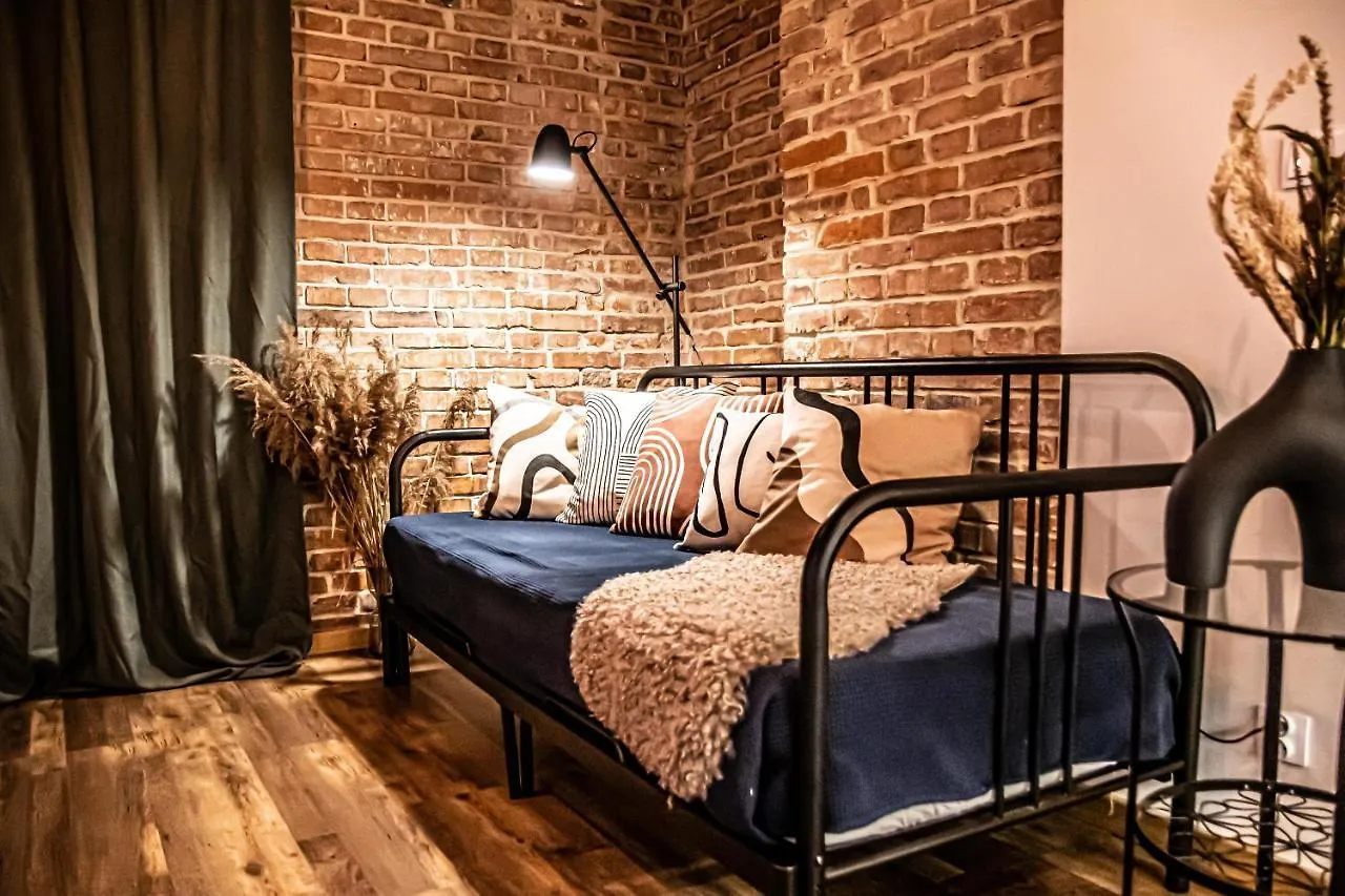 Wine Apartments Cracovia 0*,
